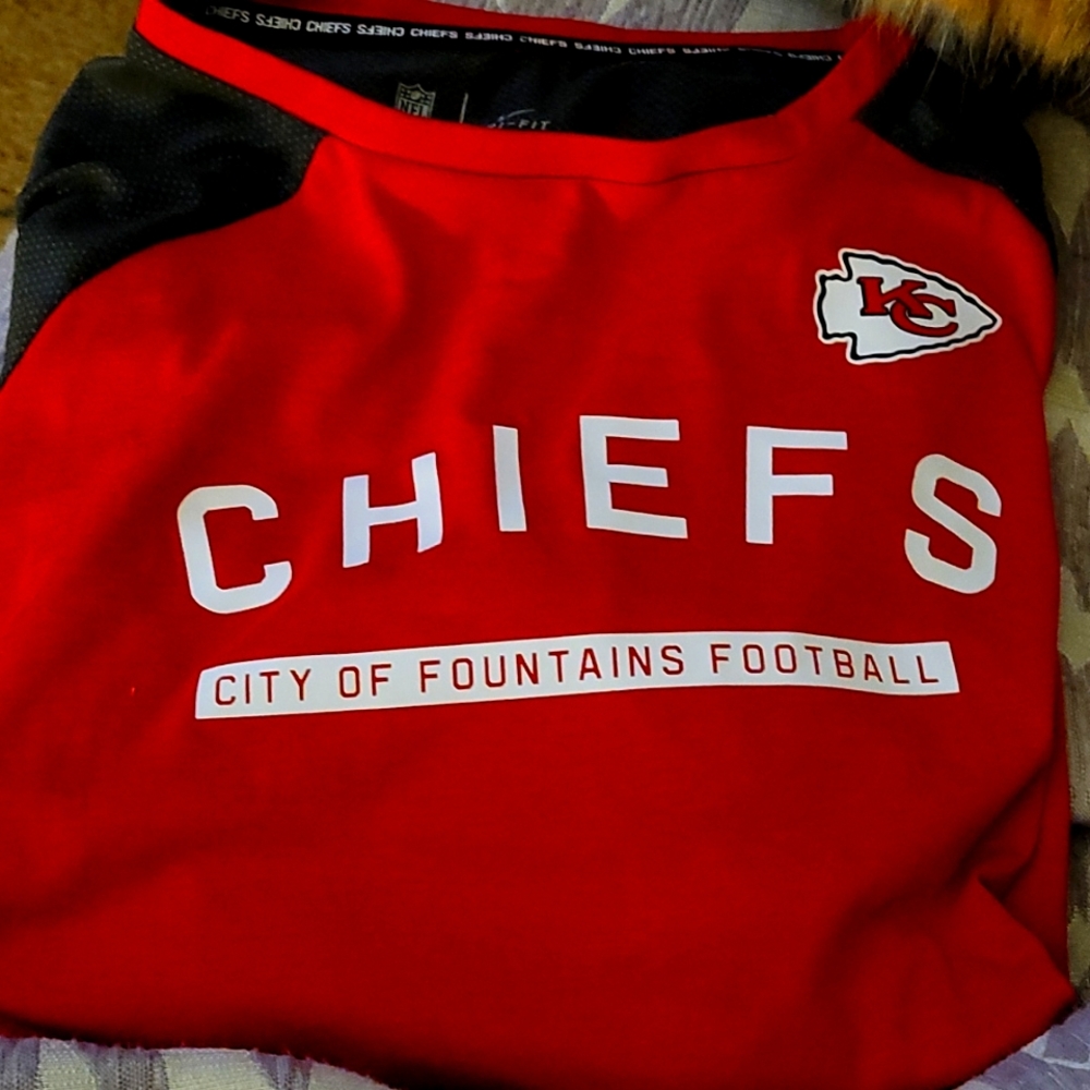 Chiefs long sleeve dry-fit